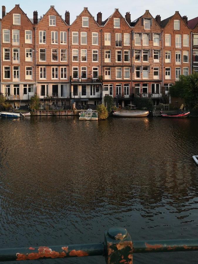 Canal View Амстердам Екстериор снимка